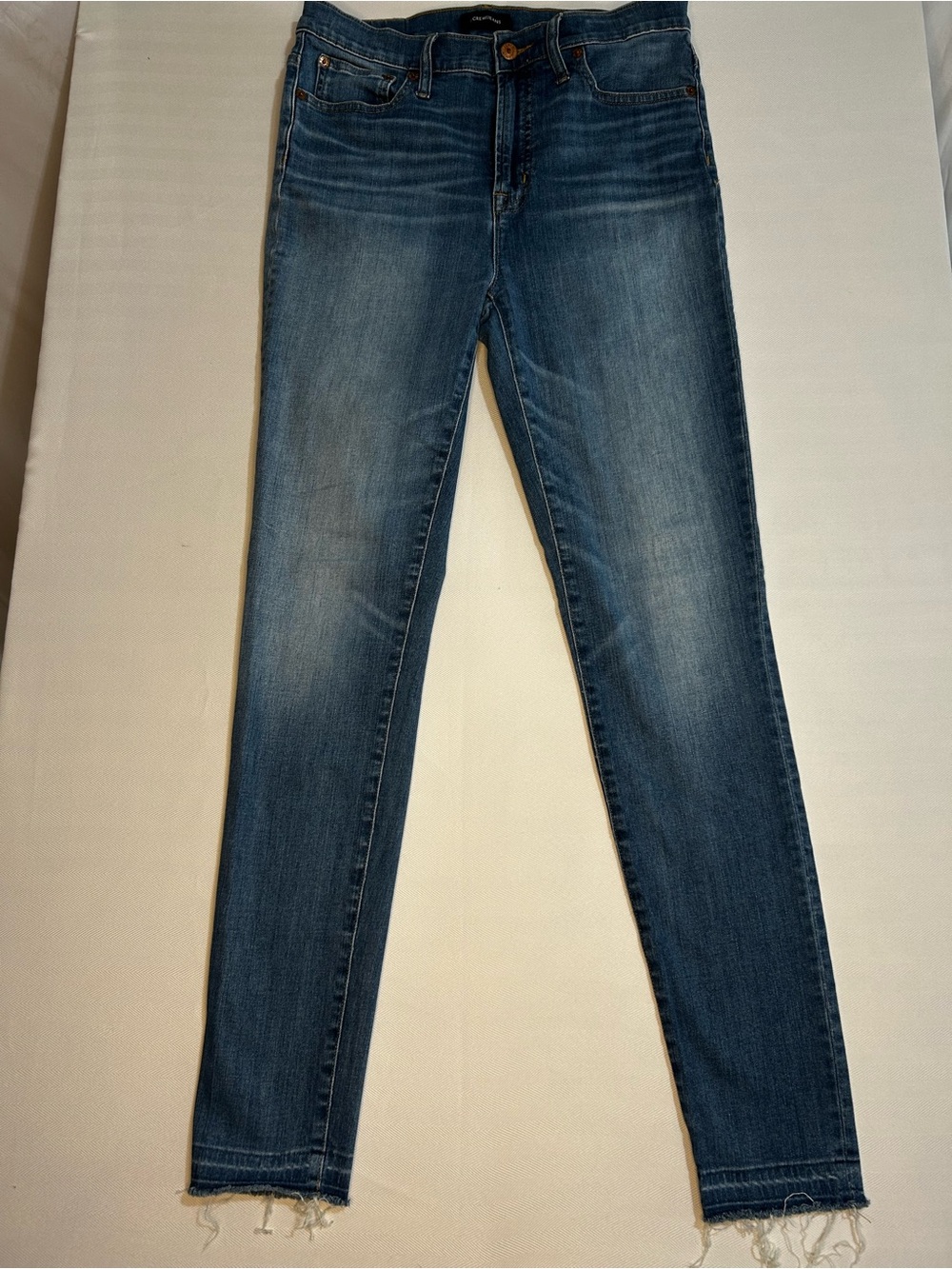 Women’s Mid-Rise Skinny Jeans in Washed Blue